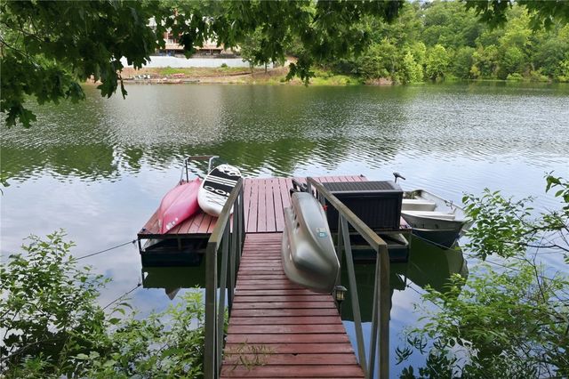 7 Brixham Lane, Bella Vista, AR 72714