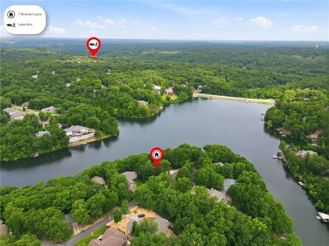 7 Brixham Lane, Bella Vista, AR 72714
