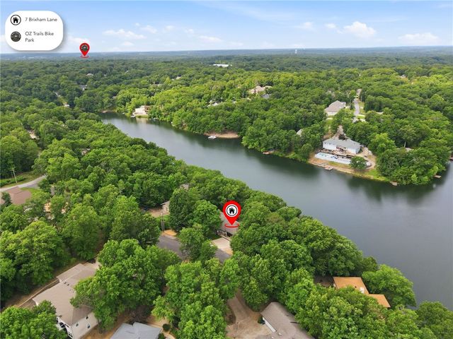 7 Brixham Lane, Bella Vista, AR 72714