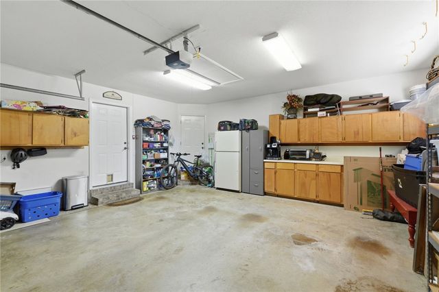 7 Brixham Lane, Bella Vista, AR 72714