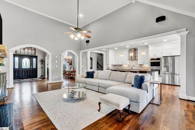 621 Parkland Avenue, Inman, SC 29349