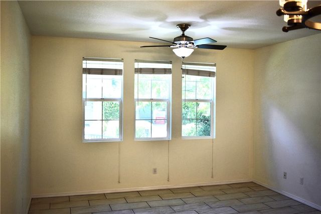 28492 Herrera Street, Valencia, CA 91354
