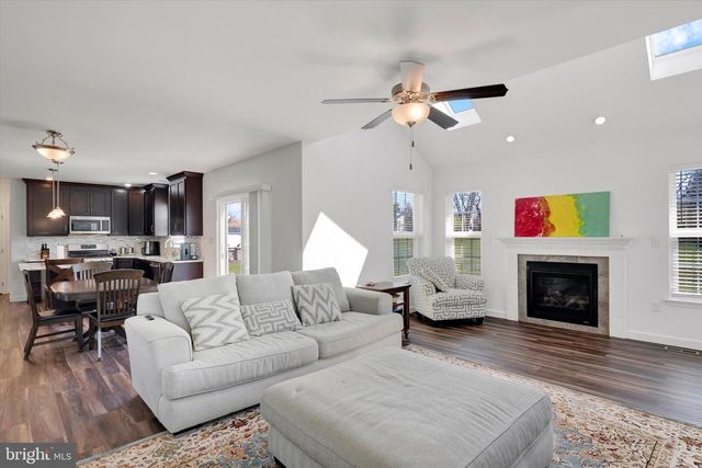 436 W GLEN TILT AVE, Wernersville, PA 19565