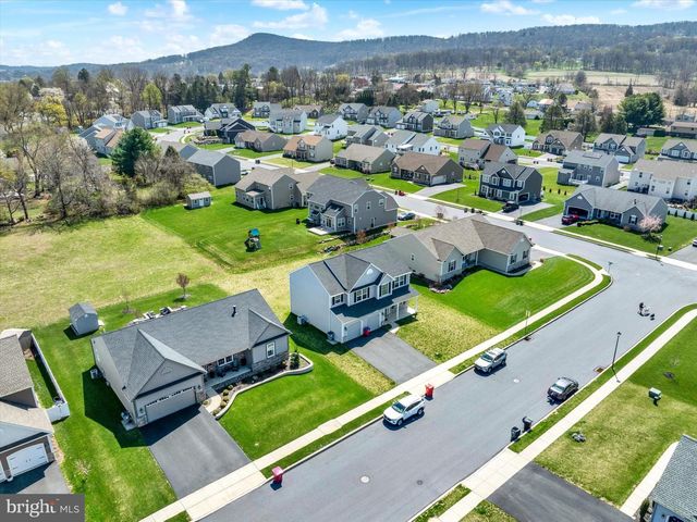 436 W GLEN TILT AVE, Wernersville, PA 19565