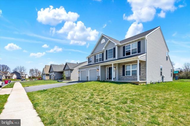 436 W GLEN TILT AVE, Wernersville, PA 19565