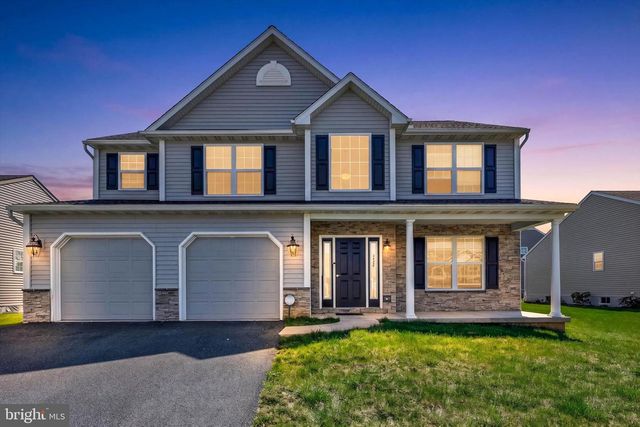436 W GLEN TILT AVE, Wernersville, PA 19565