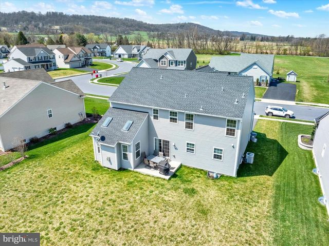 436 W GLEN TILT AVE, Wernersville, PA 19565