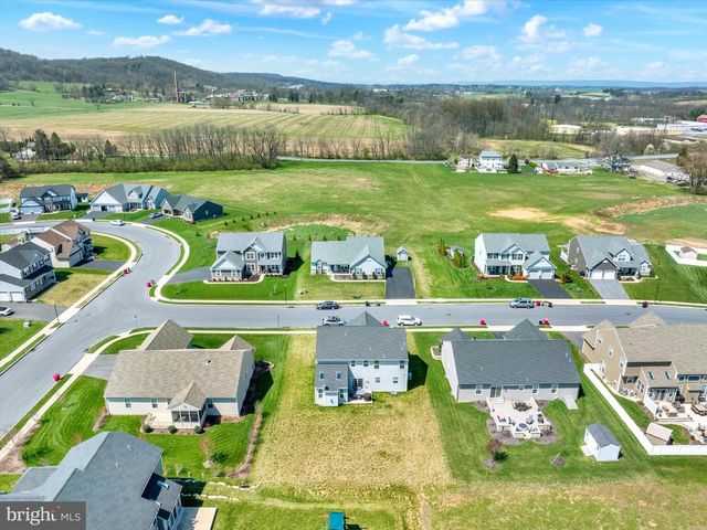 436 W GLEN TILT AVE, Wernersville, PA 19565