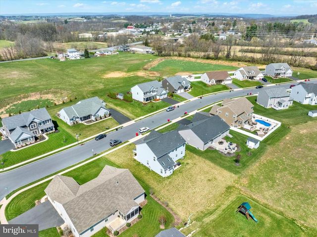 436 W GLEN TILT AVE, Wernersville, PA 19565