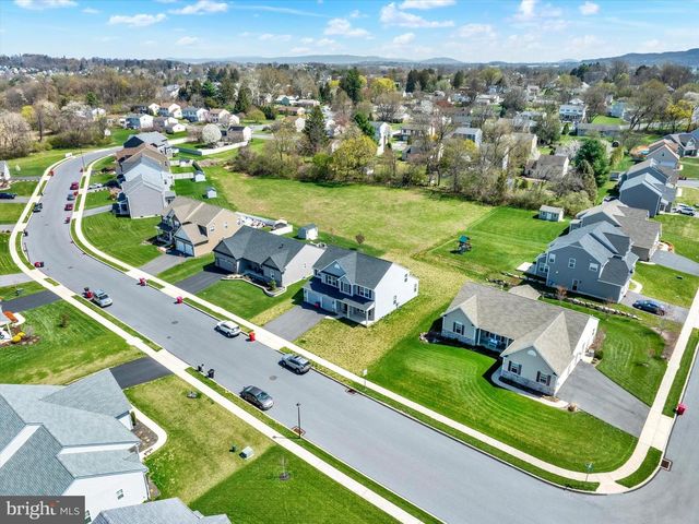 436 W GLEN TILT AVE, Wernersville, PA 19565
