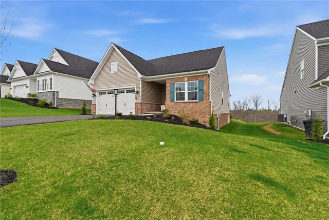 138 Pleasant Grove Ct, Pleasant Hills, PA 15025