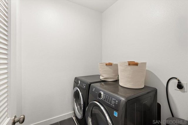 1107 Hibiscus Way, Oceanside, CA 92054