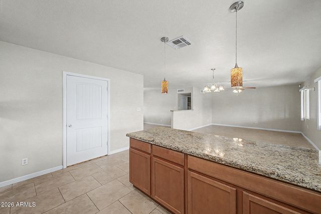 6903 W PURDUE Avenue, Peoria, AZ 85345