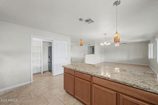 6903 W PURDUE Avenue, Peoria, AZ 85345