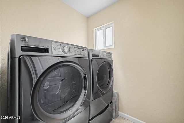 6903 W PURDUE Avenue, Peoria, AZ 85345