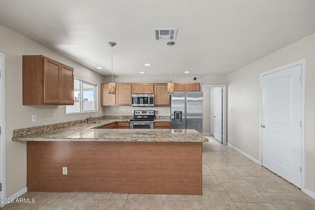 6903 W PURDUE Avenue, Peoria, AZ 85345