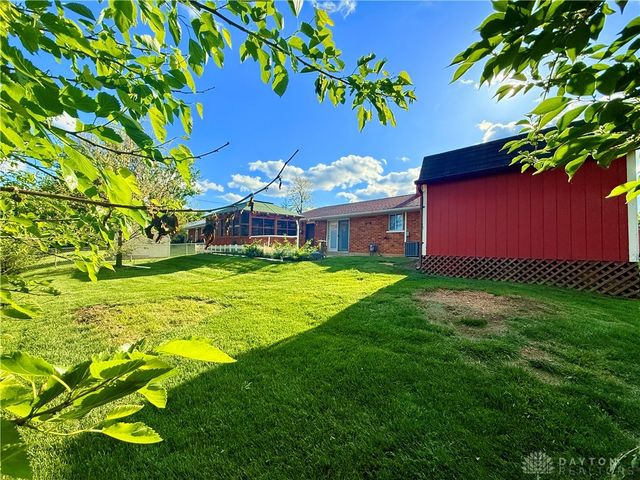 634 Cherry Blossom Drive, West Carrollton, OH 45449