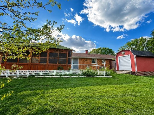 634 Cherry Blossom Drive, West Carrollton, OH 45449