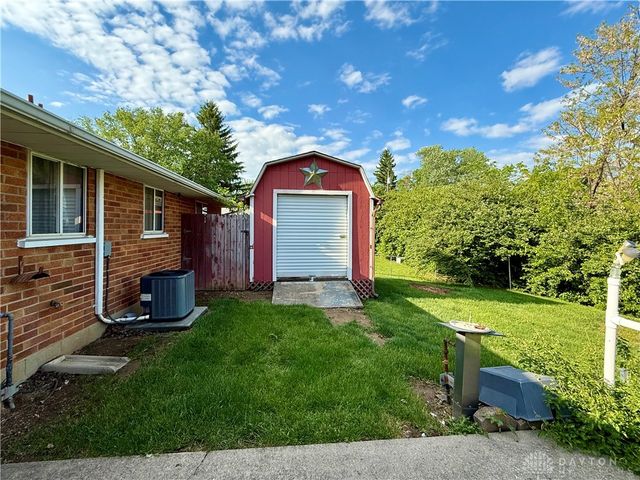 634 Cherry Blossom Drive, West Carrollton, OH 45449