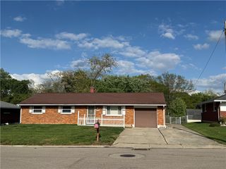 634 Cherry Blossom Drive, West Carrollton, OH 45449