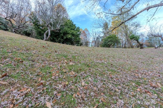 127 Reid Queen Drive, Little Switzerland, NC 28749