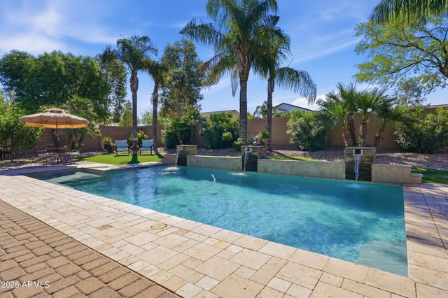 22025 E CALLE DE FLORES Street, Queen Creek, AZ 85142