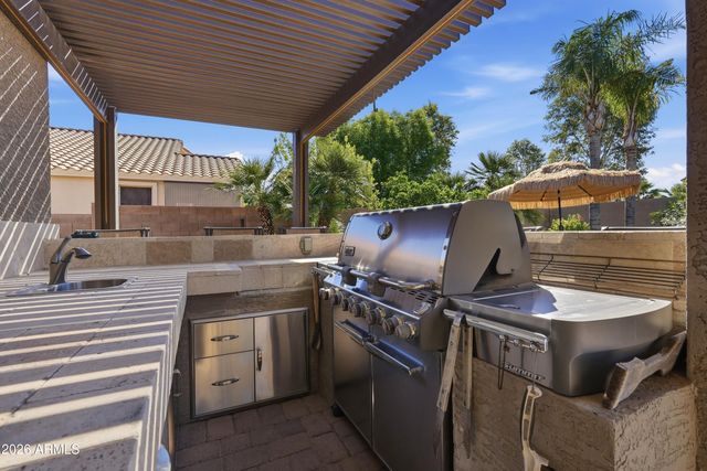 22025 E CALLE DE FLORES Street, Queen Creek, AZ 85142