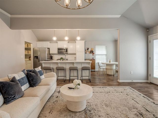 3049 NW 182nd Street, Edmond, OK 73012