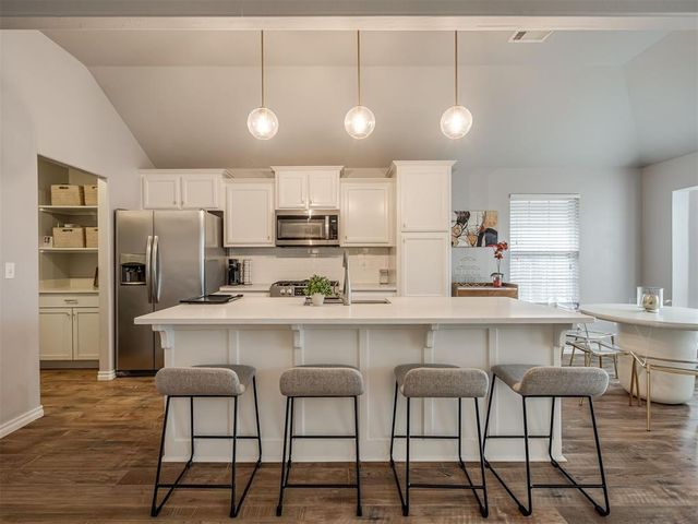 3049 NW 182nd Street, Edmond, OK 73012