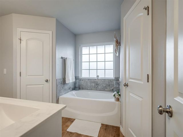 3049 NW 182nd Street, Edmond, OK 73012