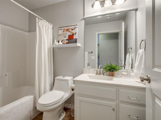 3049 NW 182nd Street, Edmond, OK 73012