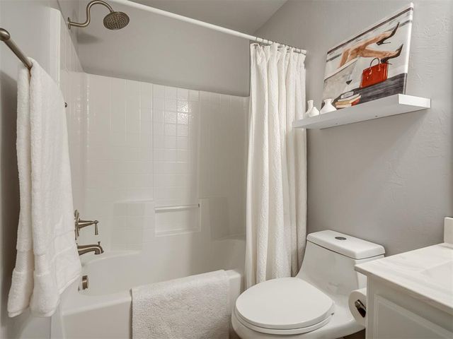 3049 NW 182nd Street, Edmond, OK 73012