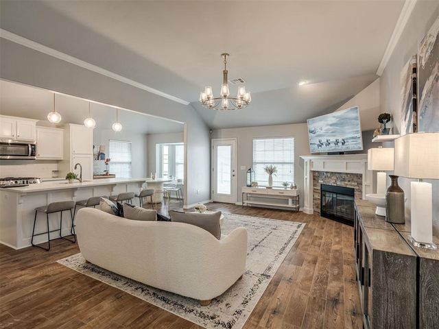 3049 NW 182nd Street, Edmond, OK 73012