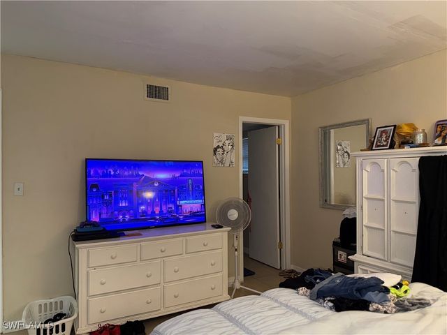 2828 Jackson ST C5, Fort Myers, FL 33901