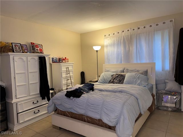 2828 Jackson ST C5, Fort Myers, FL 33901