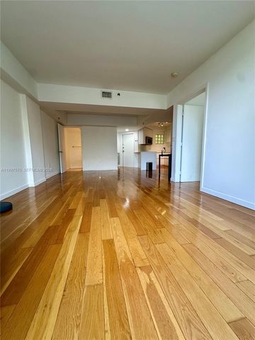 9156 Collins Ave 202, Surfside, FL 33154