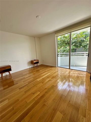 9156 Collins Ave 202, Surfside, FL 33154