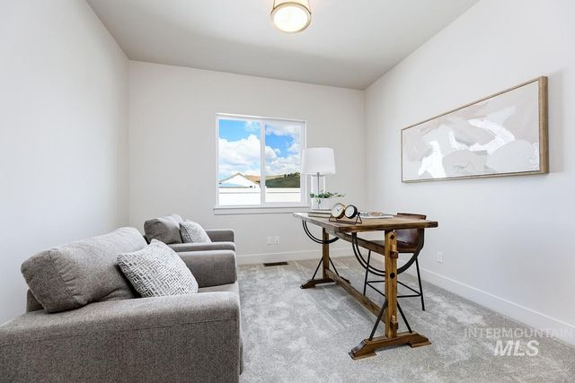 14230 N Goldfinch Ave, Boise, ID 83714