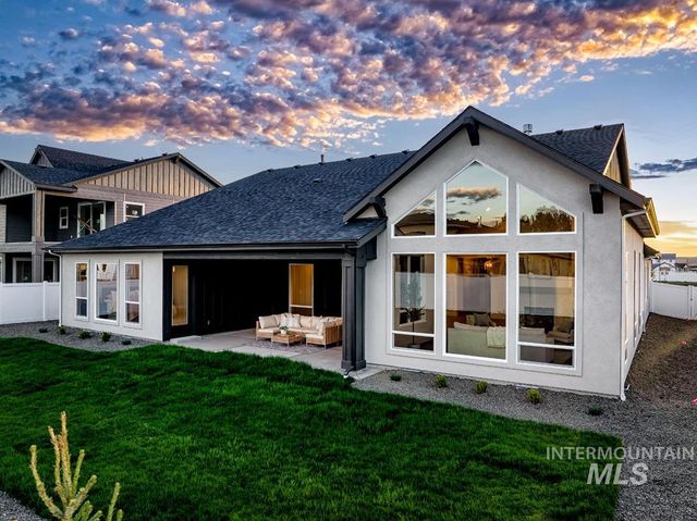 14230 N Goldfinch Ave, Boise, ID 83714