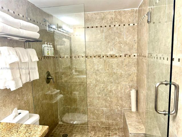 19201 Collins Avenue 435, Sunny Isles Beach, FL 33160