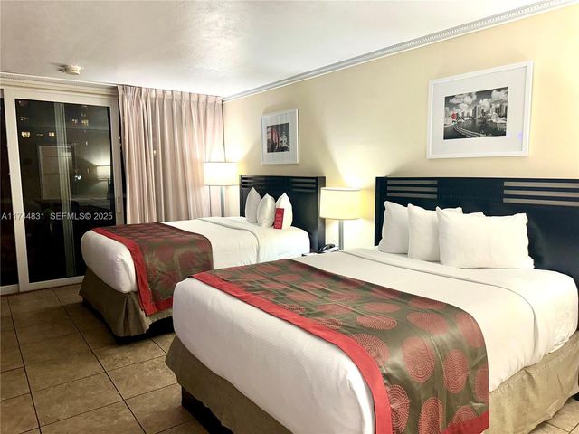19201 Collins Avenue 435, Sunny Isles Beach, FL 33160