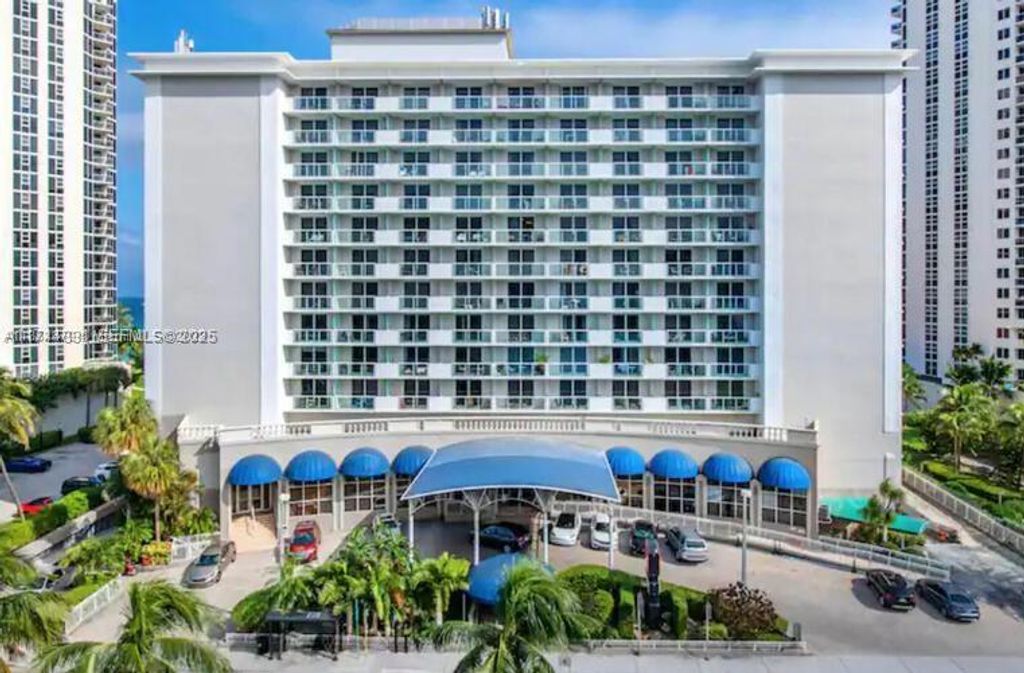 19201 Collins Avenue 435, Sunny Isles Beach, FL 33160