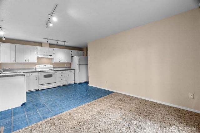 1122 39th Court SE, Tumwater, WA 98501