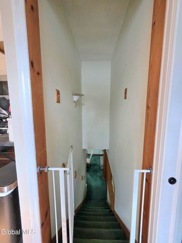 1020 6th Street, Rotterdam, NY 12303