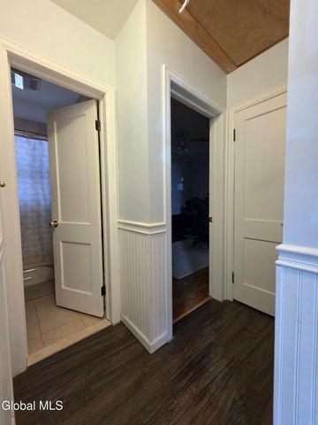 1020 6th Street, Rotterdam, NY 12303