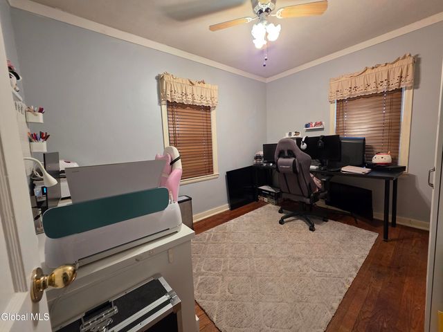 1020 6th Street, Rotterdam, NY 12303