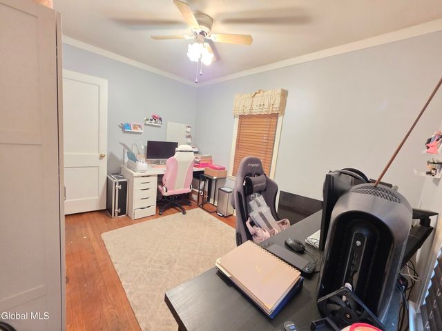 1020 6th Street, Rotterdam, NY 12303