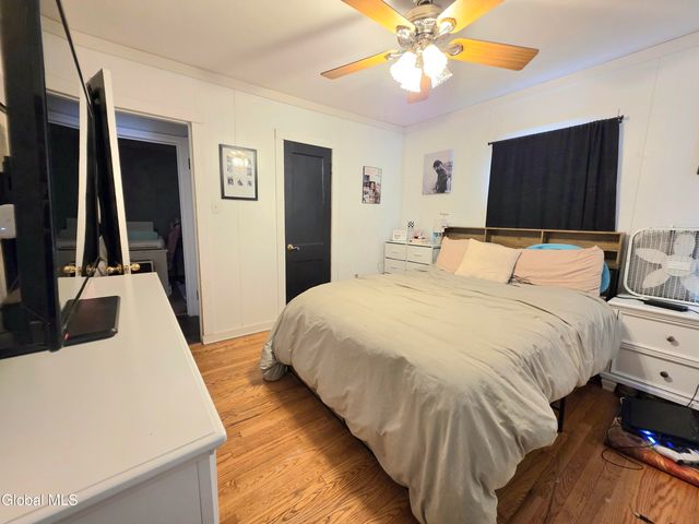 1020 6th Street, Rotterdam, NY 12303