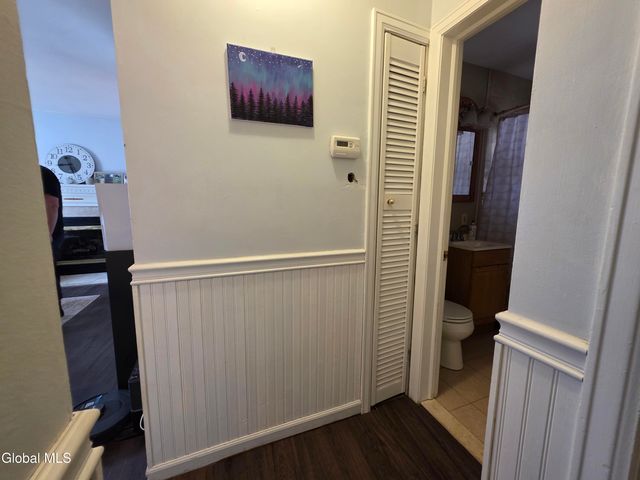 1020 6th Street, Rotterdam, NY 12303