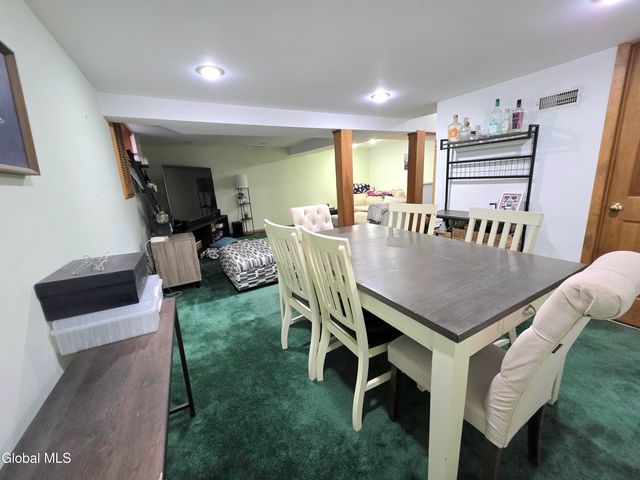 1020 6th Street, Rotterdam, NY 12303